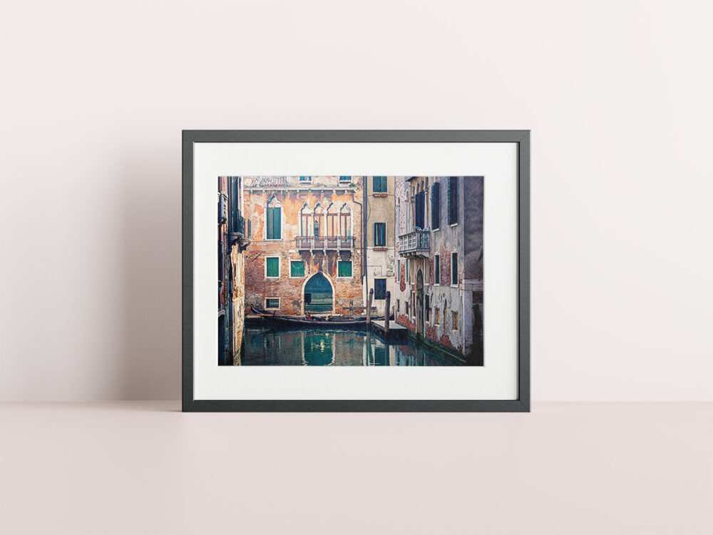 Lonely Gondola